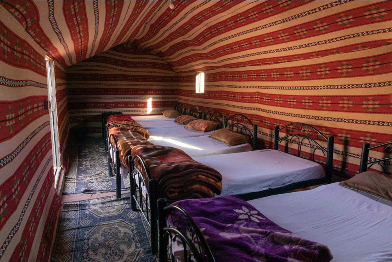 Wadi Rum Candles Camp ภายนอก รูปภาพ