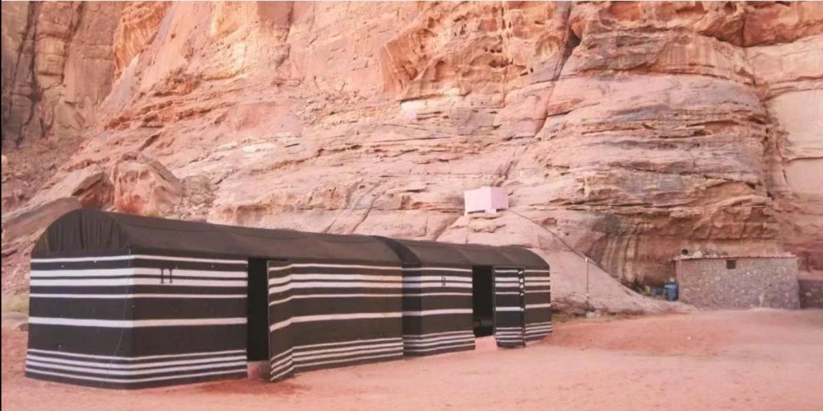 Wadi Rum Candles Camp ภายนอก รูปภาพ