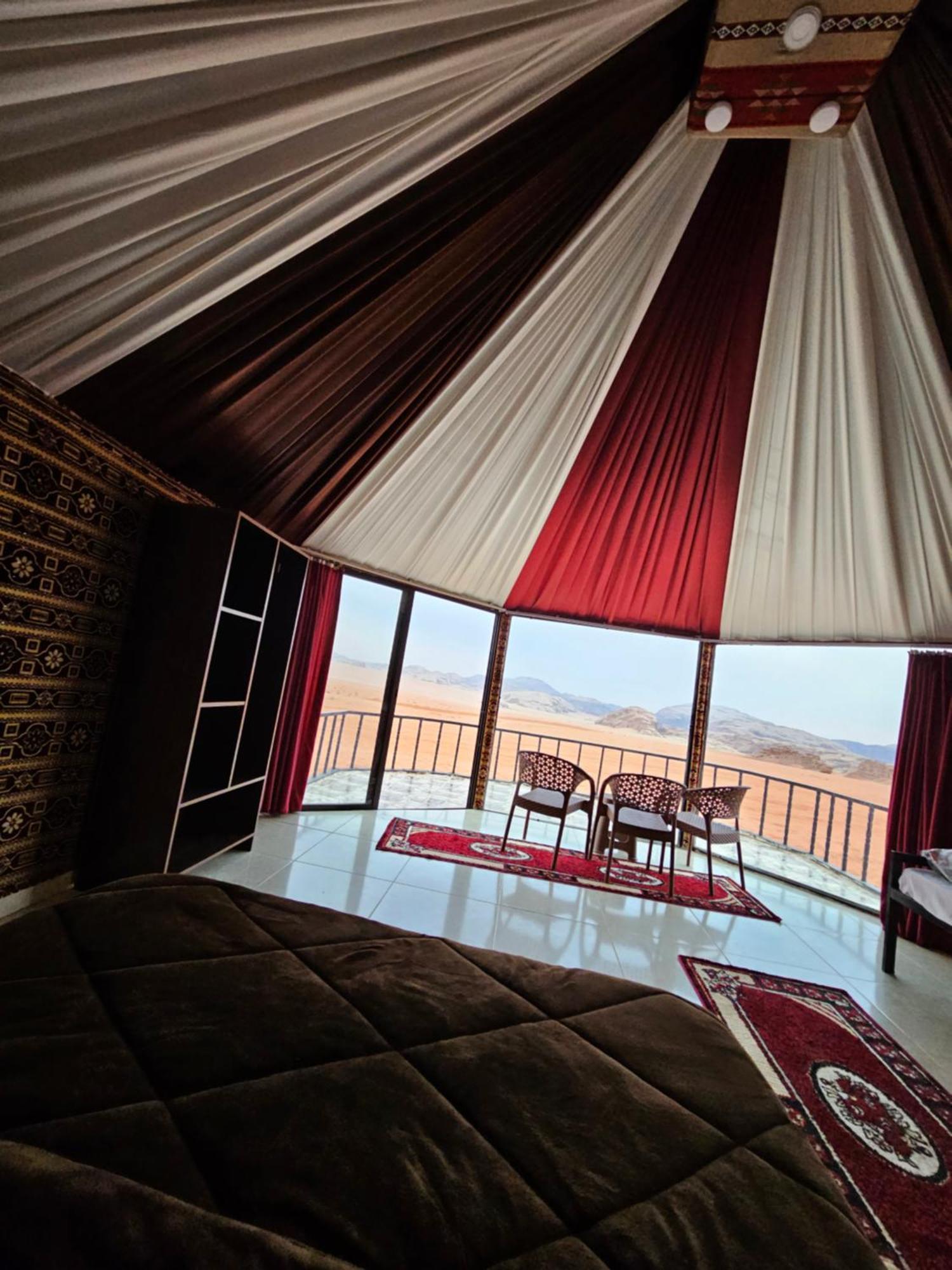 Wadi Rum Candles Camp ภายนอก รูปภาพ