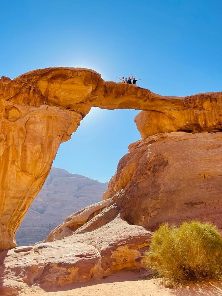Wadi Rum Candles Camp ภายนอก รูปภาพ