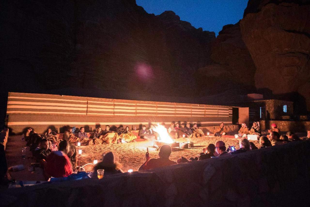 Wadi Rum Candles Camp ภายนอก รูปภาพ