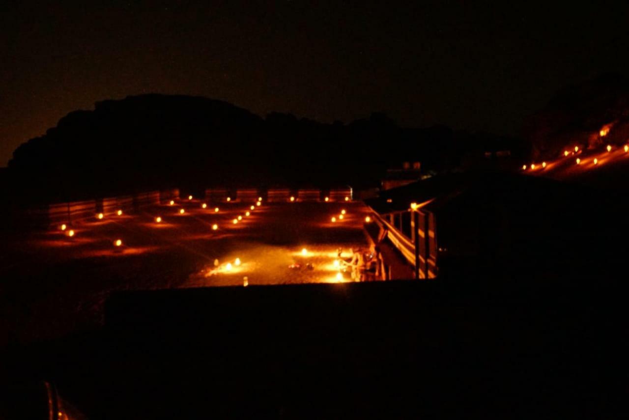 Wadi Rum Candles Camp ภายนอก รูปภาพ